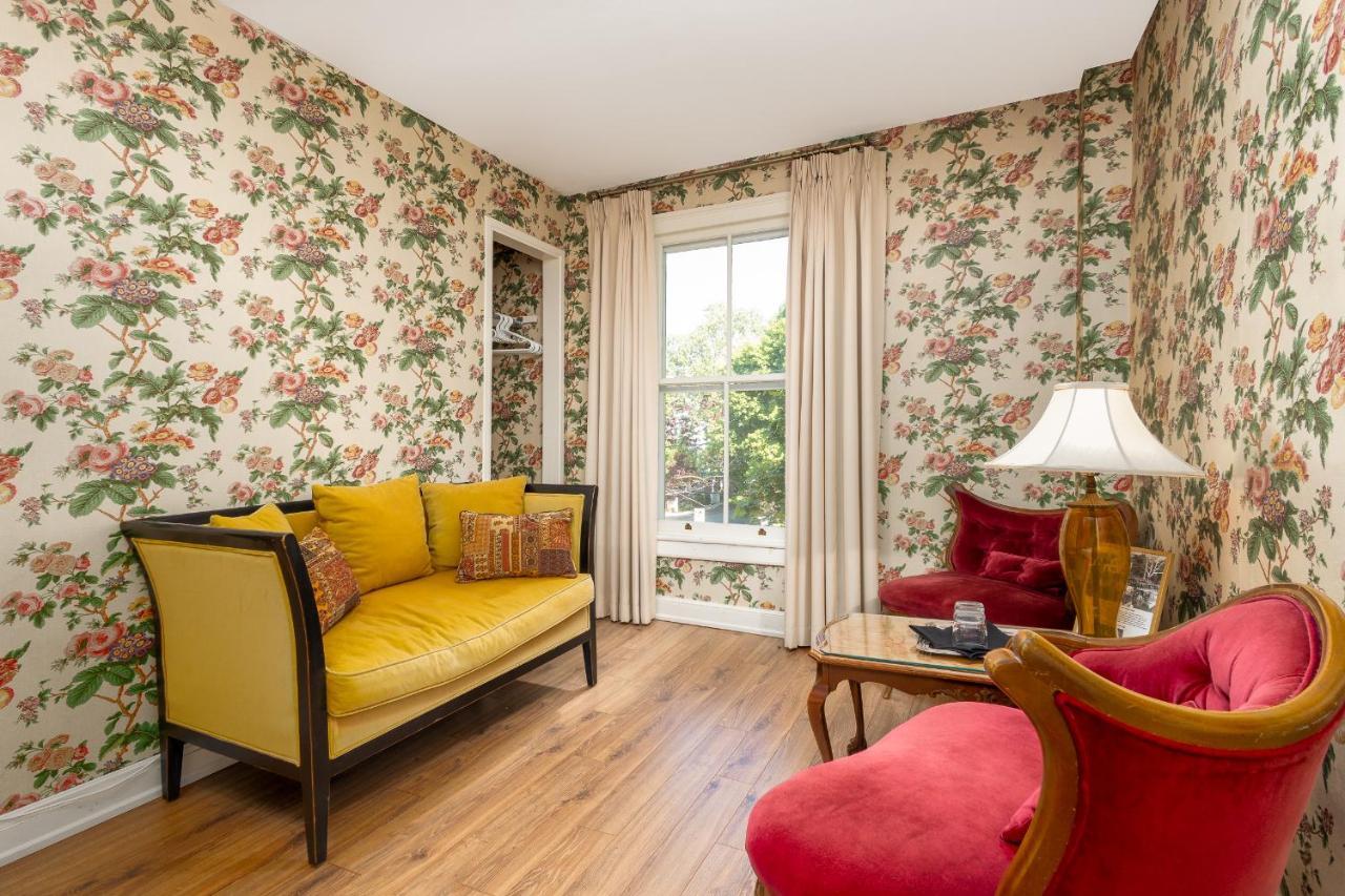 The Old Bank House Hotel Niagara-on-the-Lake Buitenkant foto